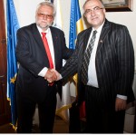 Bernd Hallier (President of European Retail Academy ERA) and Dumitru Miron (Vice Rector, Academy of Economic Studies in Bucharest and Member of the ERA Board of Trustees)