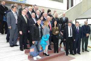 25.	Group Photo (1)