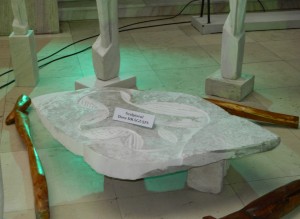 28.	Sculptural ensemble, 2